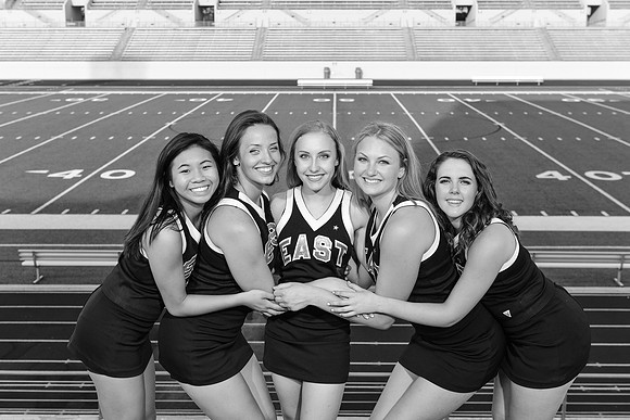 M - Captains-bw