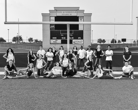 L - Seniors-bw-8x10